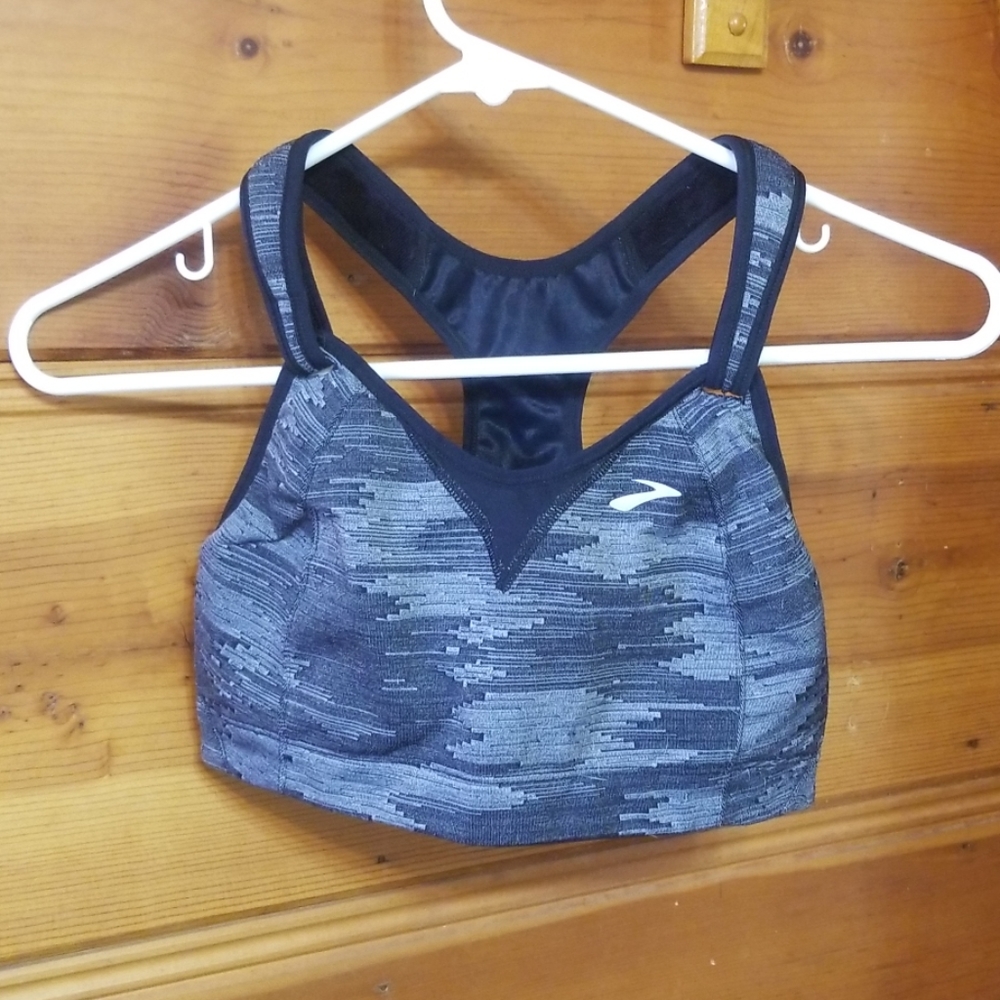 Brooks sports bra